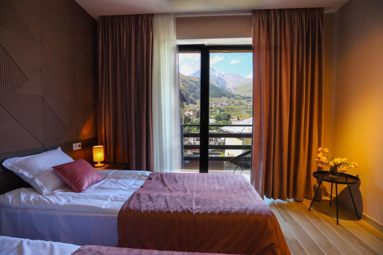 Hotel INSIDE Kazbegi Exterior foto